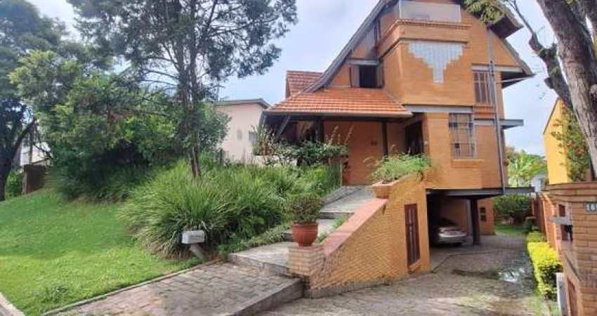 Casa para Locação em Santana de Parnaíba, Alphaville, 4 dormitórios, 4 suítes, 5 banheiros, 6 vagas