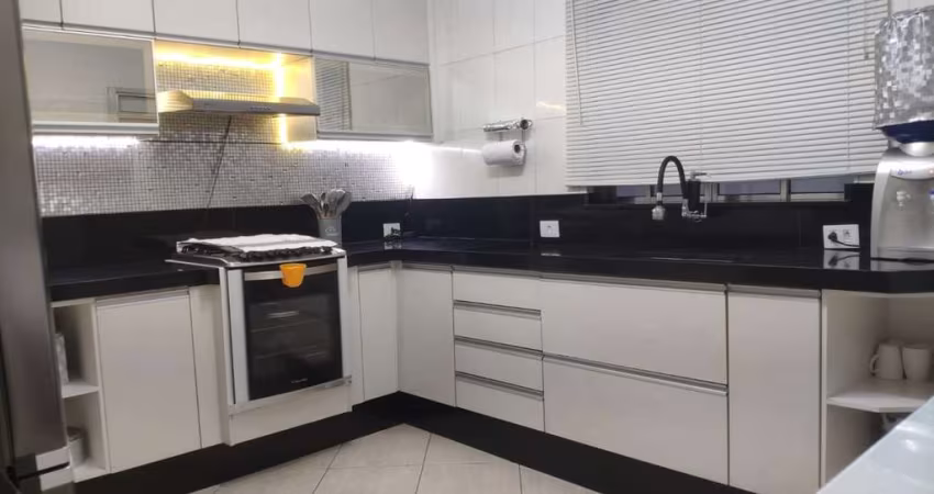 Casa para Venda em Barueri, Jardim do Líbano, 3 dormitórios, 2 suítes, 1 banheiro, 2 vagas