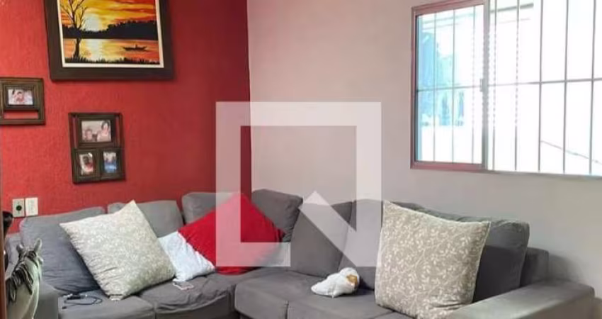 Casa para Venda em Barueri, Nova Aldeinha/Aldeia, 2 dormitórios, 1 banheiro, 1 vaga