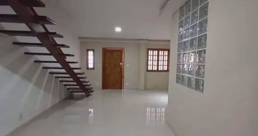 Casa com 5 quartos à venda na Rua Leocádio Figueiredo, Guadalupe, Rio de Janeiro