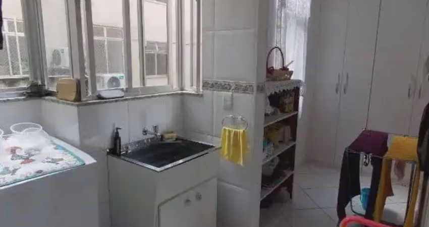 Venda / permuta 3 quartos reformado posto 3 copacabana