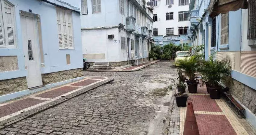 Vila centenária tombada 200m2 3 pavimentos garagem - rio de janeiro - rj