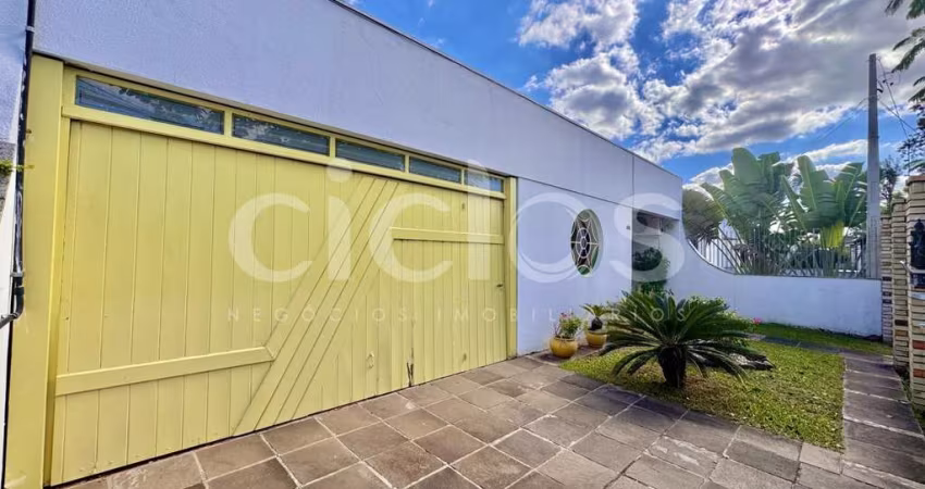 Casa para Venda em Canoas, Igara, 4 dormitórios, 1 suíte, 3 banheiros, 5 vagas