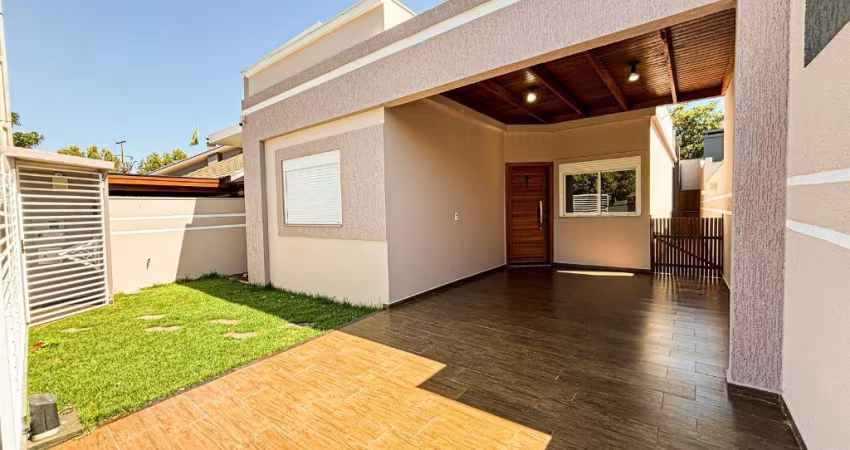 LINDA CASA SEMIMOBILIADA NA VILA INDUSTRIAL EM TOLEDO PR