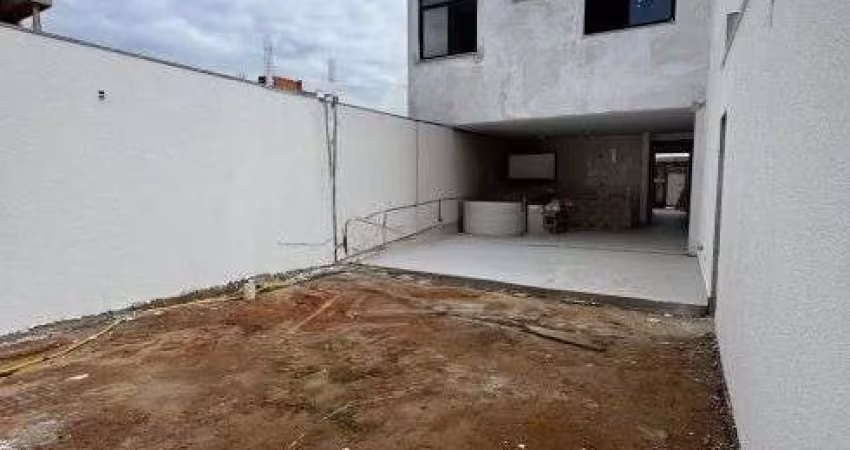 Casa Morada de Laranjeiras com 4 Qrts ,1 Suíte térrea,1 Suíte máster com closet,2 suítes canadenses