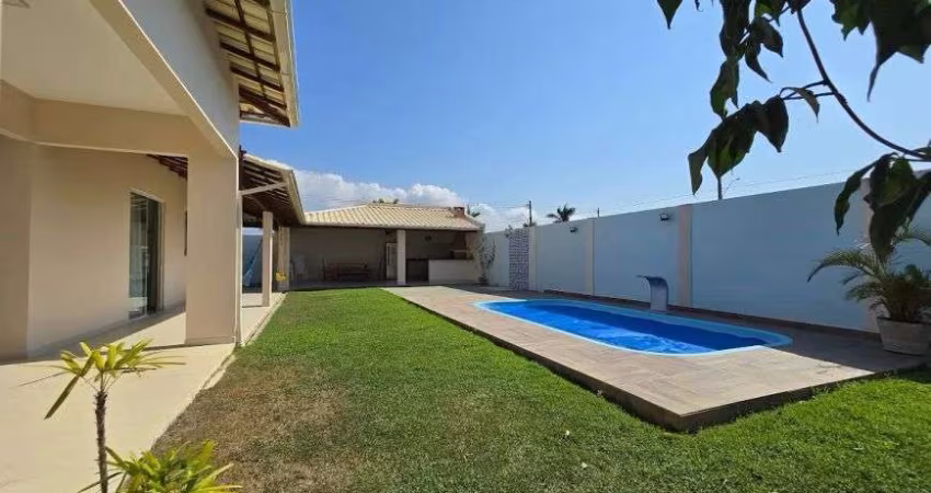 Oportunidade Imperdível! Casa 3 Quartos com Suíte no Residencial HZ – Praia Grande, Fundão!