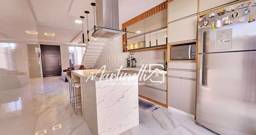 Morada de laranjeiras, 3 quartos com suíte, casa ampla com acabamento de primeira linha.
