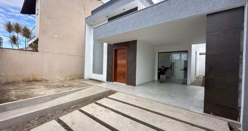 Casa Linear à Venda no Solar do Porto – 3 Quartos (Suíte com Closet) | Área Gourmet | Pé Direito Duplo | 114m²