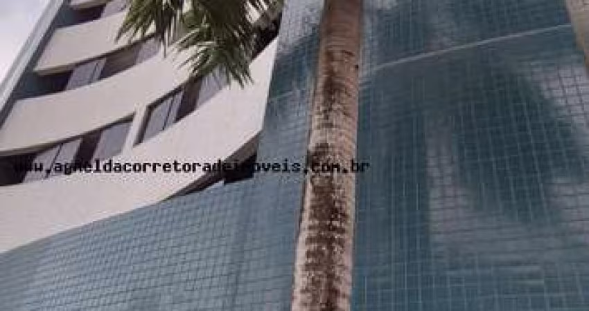 Apartamento para Venda em Natal, Tirol, 3 dormitórios, 3 suítes, 3 banheiros, 2 vagas