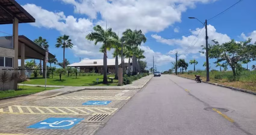 Terreno à venda na Avenida Margarida de Carvalho Monteiro, 155, Vida Nova, Parnamirim