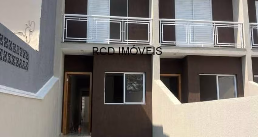 Imperdível: Casa à venda em São Paulo-SP, na Vila Tiradentes! 3 quartos, 1 suíte, 1 sala, 3 banheiros, 2 vagas de garagem, 90m².