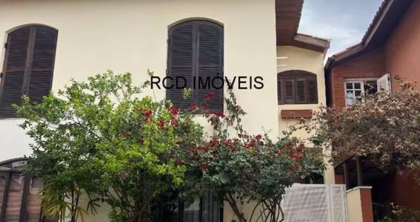 Venha conhecer essa incrível casa com 3 quartos, sendo 1 suíte, 3 banheiros, 2 vagas de garagem e 120,00 m2 de área.