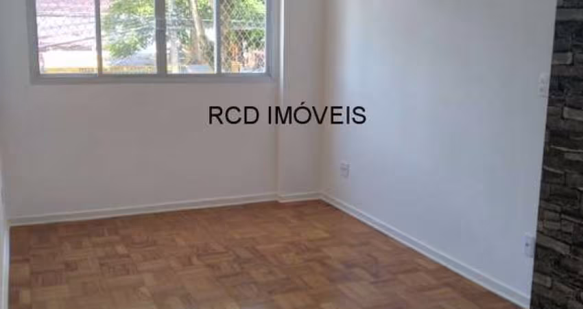 Apartamento para locação no Jaguaré, com 2 quartos, sala, 1 banheiro, 2 vagas de garagem