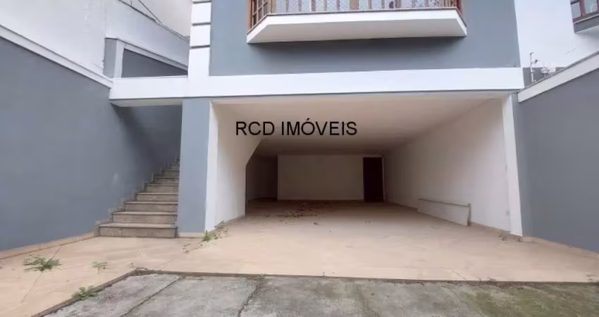 Casa sobrado à venda na vila são francisco: 4 quartos, 3 suítes, 5 banheiros, 6 vagas, quintal, espaço gourmet com churrasqueira, 250m².