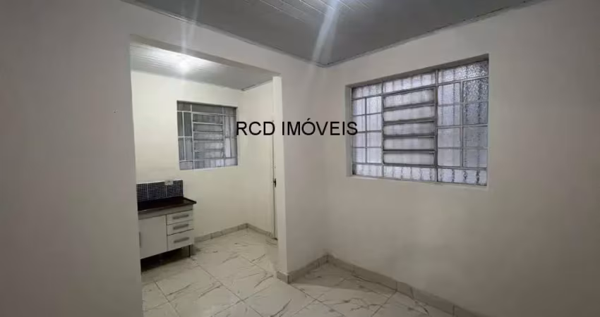 Casa com 3 quartos para alugar na Avenida Corifeu de Azevedo Marques, 3625, Vila Lageado, São Paulo