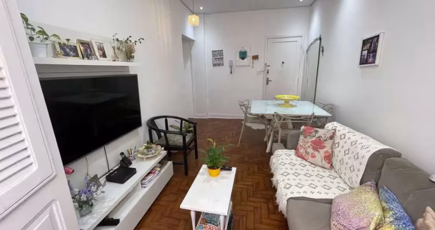 Apartamento a uma quadra da praia - boqueirão - santos