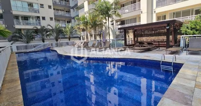 Apartamento 1 Quarto, sacada ampla e garagem demarcada
