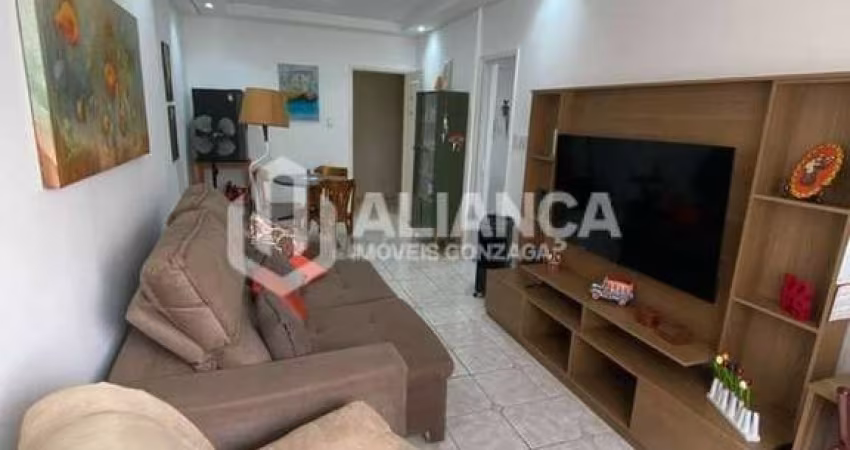 Apartamento na Quadra da Praia