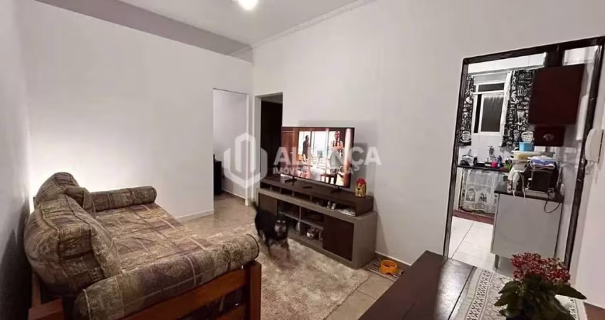Apartamento de 2 dormitórios no Itararé em São Vicente
