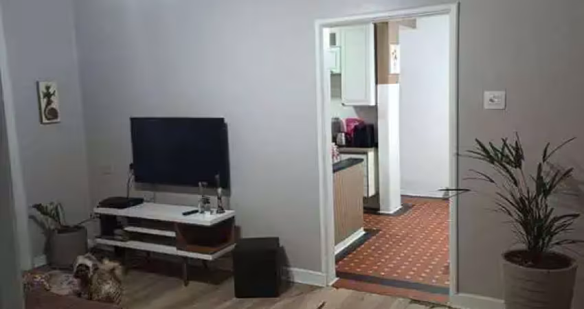Casa com 2 quartos, edícula perto do batalhão em são vicente