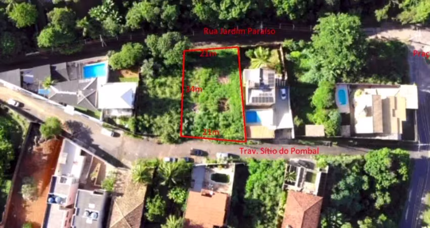 Terreno à venda na Travessa Sítio do Pombal, 50, Pituaçu, Salvador