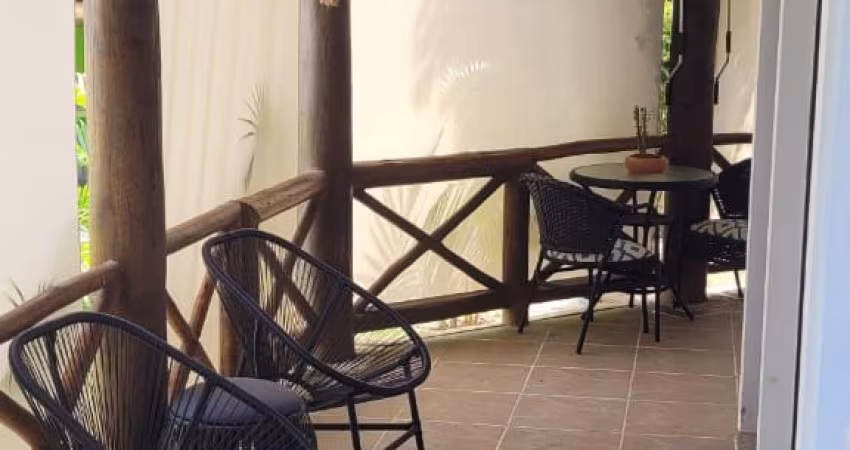 Village 2/4 e 1 vaga pé na areia