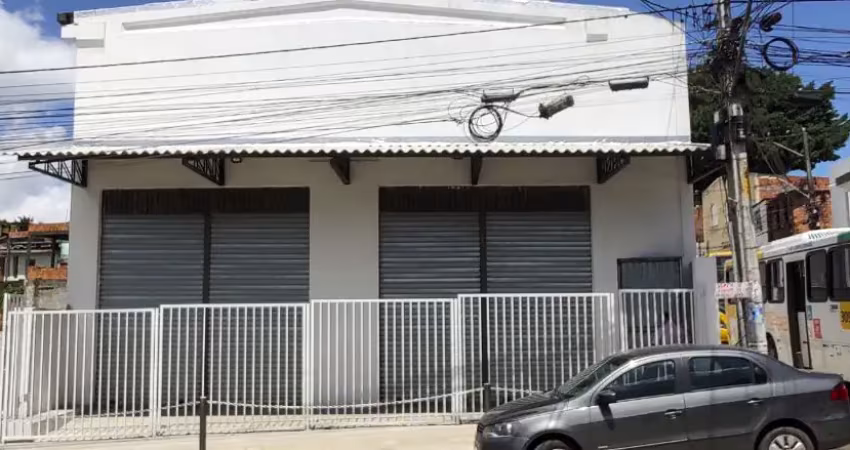 Alugo excelente galpão de 380m² no final de linha da cocisa
