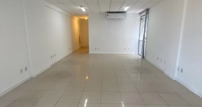 Vendo Sala 48m² no Comércio