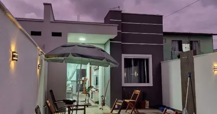 Casa 2/4 em Arembepe