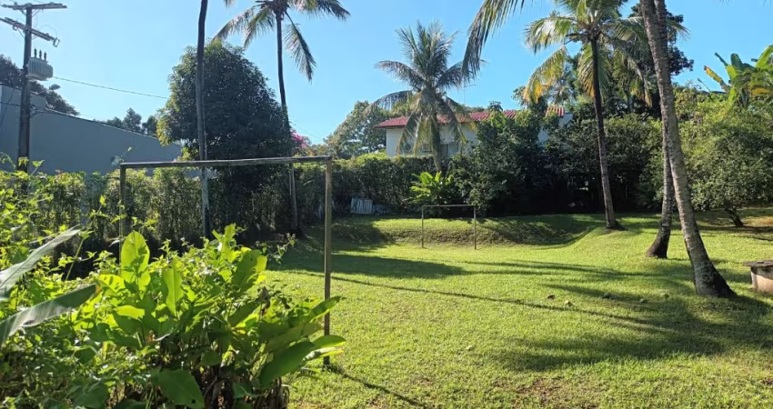 Lote 770,60m² no Condomínio Águas Finas