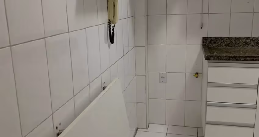 Apartamento com 2/4 com 1 vaga - prédio de escada em vila laura