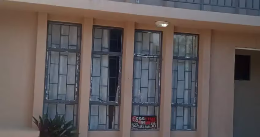 Casa com 4 quartos à venda em Balneário Betaras, Matinhos 
