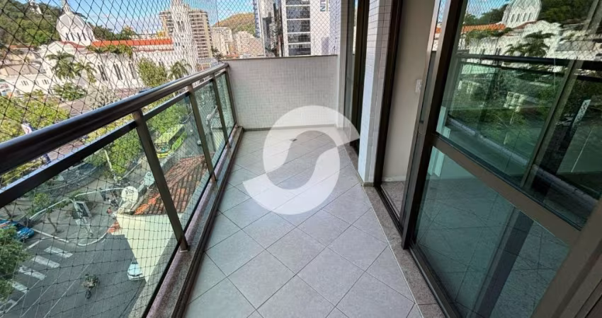 Excelente apartamento de frente, andar alto, com sol da manhã!