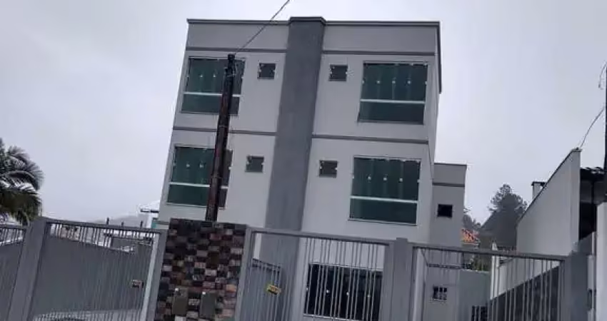 &#127969; **elegante sobrado triplex no bairro aririba – balneário camboriú** &#127969;
