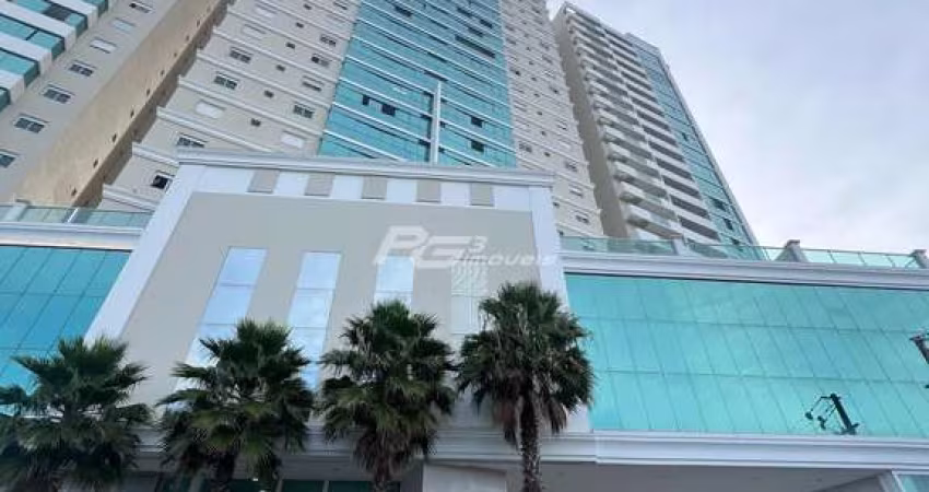 Apartamento mobiliado à venda - Centro