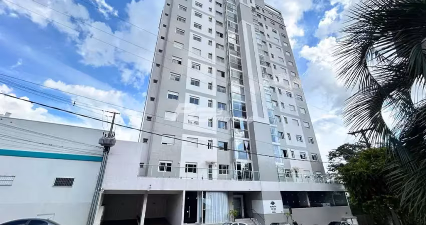 Apartamento semimobiliado à venda - Centro