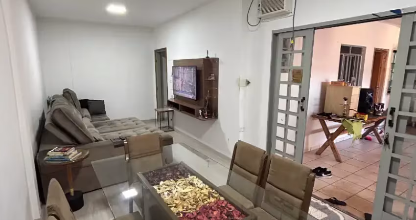 Casa com 2 quartos à venda na Rua Estoril, 00, Jardim São Francisco de Assis, Londrina