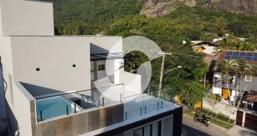 Maravilhosa casa triplex , em pequeno condominio,  no bairro peixote, itaipú