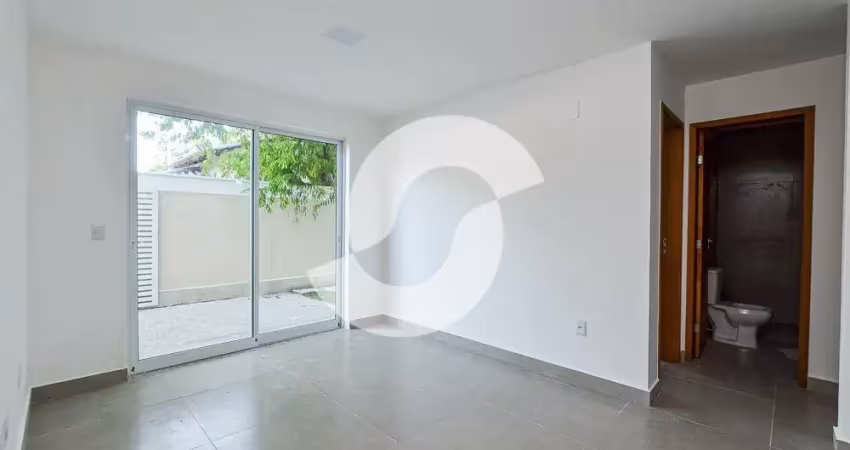 Casa duplex ampla com 3 quartos, num pequeno condomínio no bairro do cafubá!