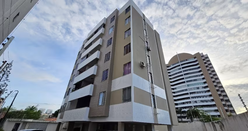 Seu Novo Lar no Papicu: Apartamento 103m² com 4 Quartos, 2 Vagas e Conforto de Sobra!