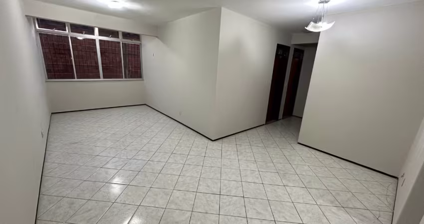 partamento Moderno e Bem Localizado na Avenida Luciano Carneiro, 2120