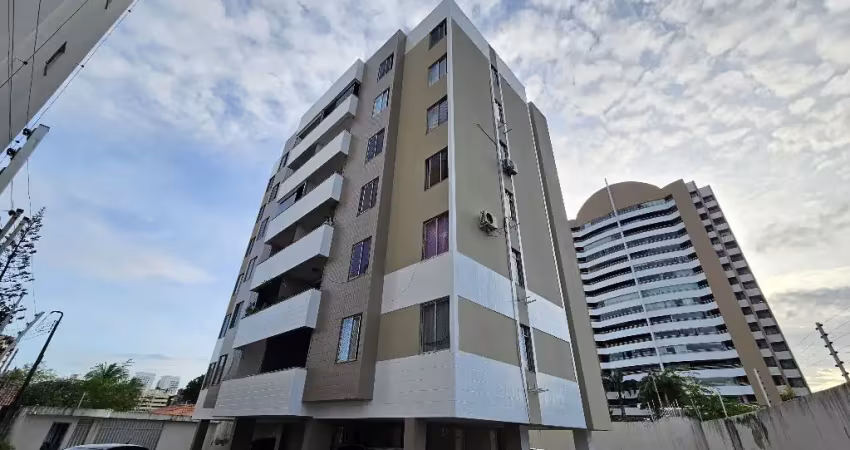 Apartamento amplo no papicu próximo ao shopping riomar