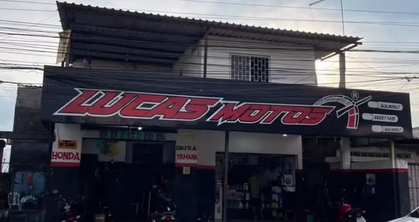 Excelente casa na av. laguna - lado do posto atem - com ponto, kitnet e apto - otima localização comercial