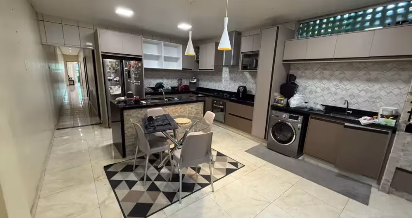 Belissima casa no são jorge - 3 quartos sendo 1 suítes, parcialmente mobiliado, 1 vaga de garagem - whatsapp 929 8144-1596