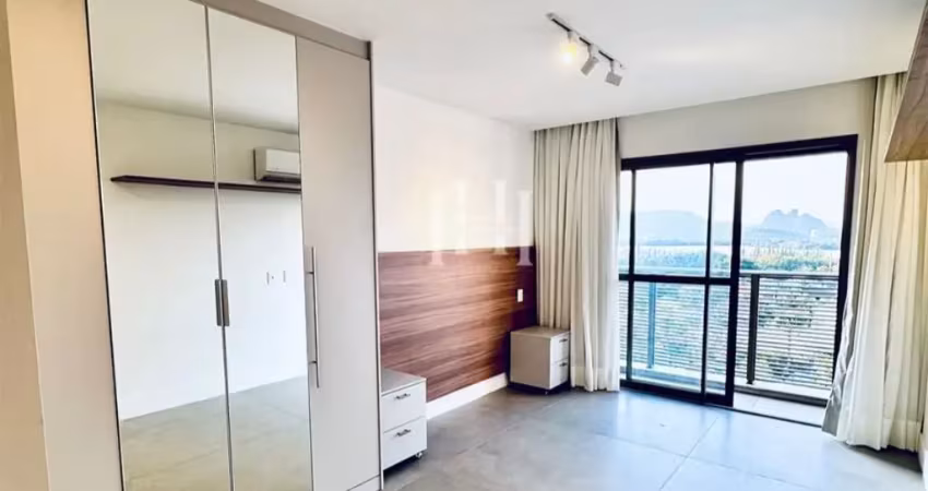 Apartamento com 3 quartos para alugar na Avenida Rosauro Estellita, 155, Barra da Tijuca, Rio de Janeiro
