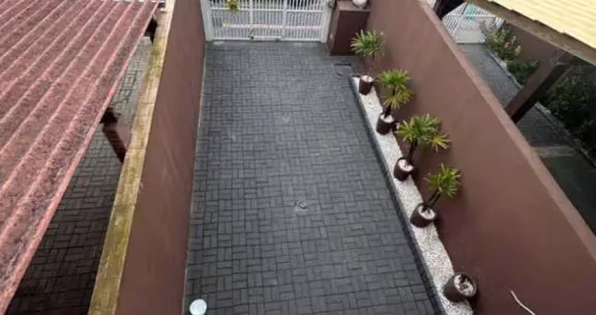 Sobrado para venda em camboriú, santa regina, 3 dormitórios, 1 suíte, 2 banheiros