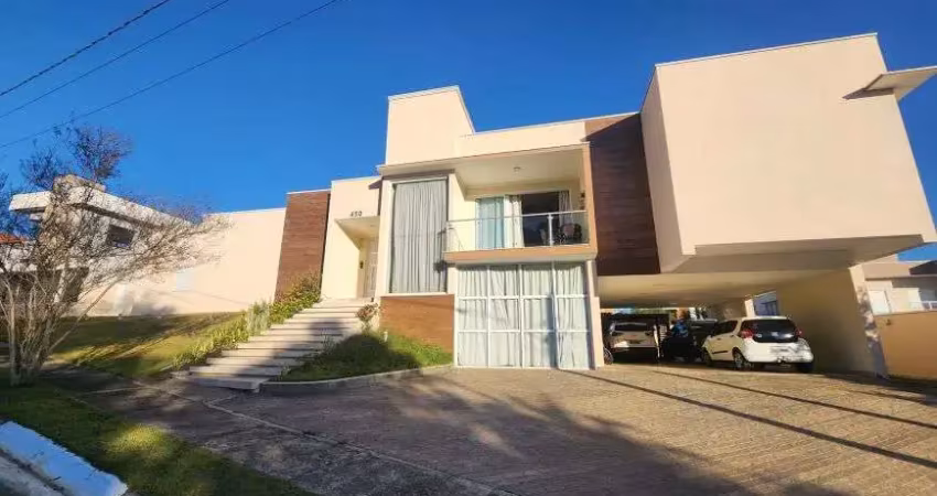 Linda casa com 4 quartos sendo 2 suites no condomínio mirante dos ypes em salto sp