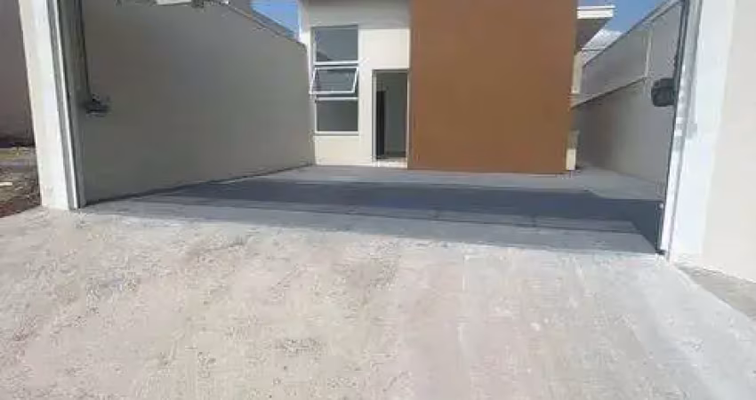 Casa para venda tem 77 metros quadrados com 3 quartos sendo 1 suite
