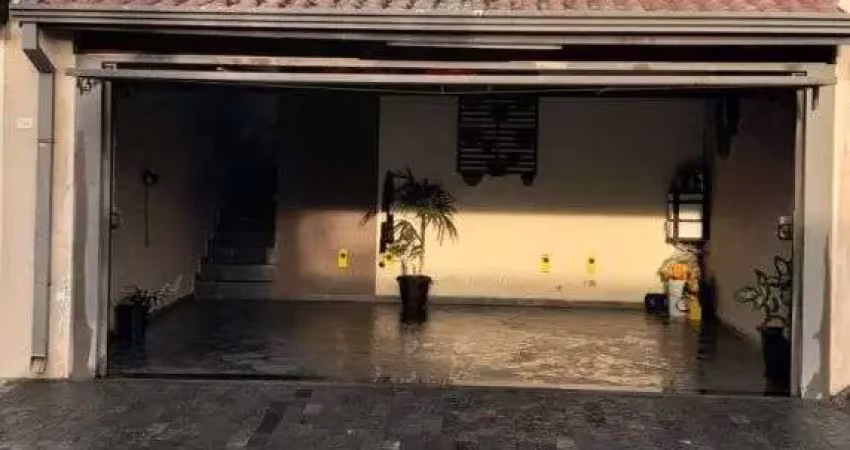 Casa com 2 dormitórios sendo 1 suíte no jardim cidade em salto sp