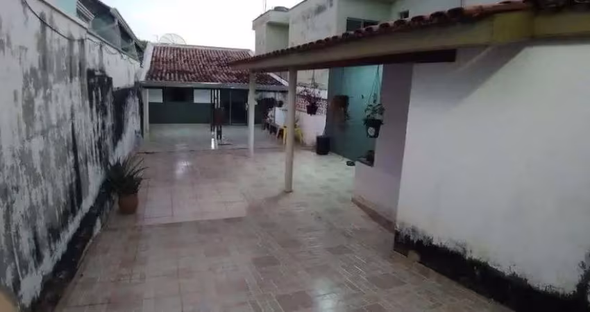 Casa com 2 quartos à venda na Rua Áustria, 62, Jardim Celani, Salto